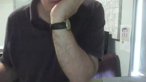 Snapshot of thickmelnik chatting on December 1, 8:42 pm James online show from December 1, 8:42 pm