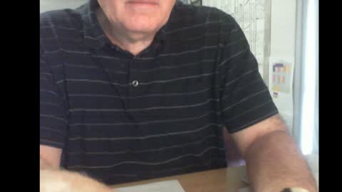 Snapshot of thickmelnik chatting on December 5, 11:07 pm James online show from December 5, 11:07 pm