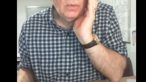 Snapshot of thickmelnik chatting on December 6, 10:19 pm James online show from December 6, 10:19 pm
