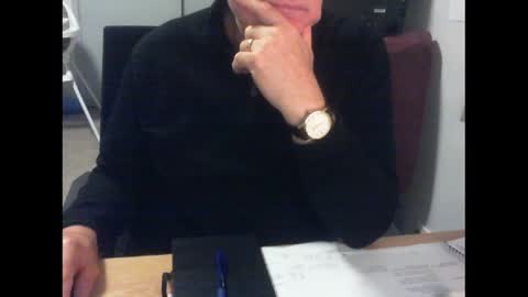 Snapshot of thickmelnik chatting on December 23, 12:30 pm James online show from December 23, 12:30 pm