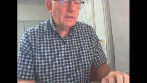 Snapshot of thickmelnik chatting on December 30, 11:37 am James online show from December 30, 11:37 am