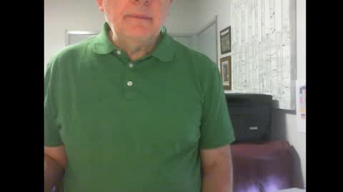 Snapshot of thickmelnik chatting on February 22, 11:46 pm James online show from February 22, 11:46 pm