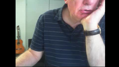 Snapshot of thickmelnik chatting on September 15, 2:55 am James online show from September 15, 2:55 am
