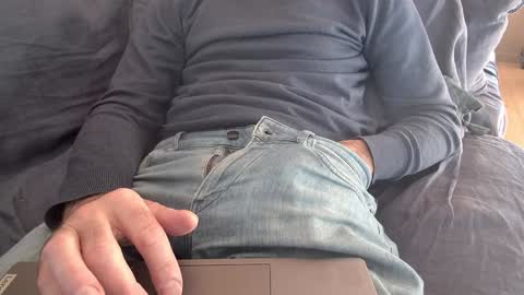 Snapshot of thickrum chatting on February 6, 1:54 pm Thickru online show from February 6, 1:54 pm