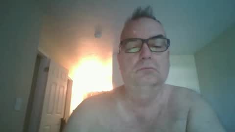 thickwhiteload online show from May 18, 1:28 pm