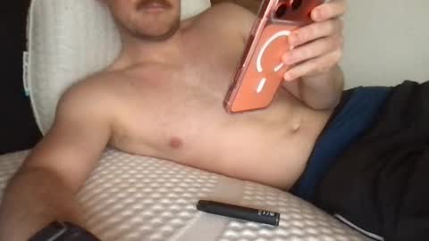 thierrinho8148 online show from May 14, 8:43 am
