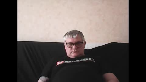 Snapshot of thierrysymp chatting on January 10, 10:39 am Thierrysymp online show from January 10, 10:39 am