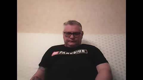 Snapshot of thierrysymp chatting on February 18, 6:04 pm Thierrysymp online show from February 18, 6:04 pm