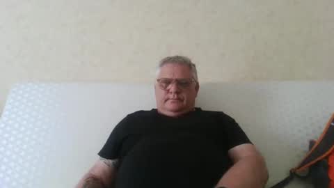 Snapshot of thierrysymp chatting on May 25, 1:39 pm Thierrysymp online show from May 25, 1:39 pm