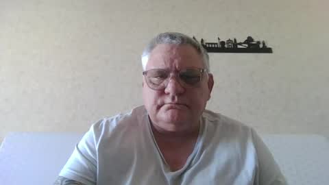 Snapshot of thierrysymp chatting on July 6, 4:20 pm Thierrysymp online show from July 6, 4:20 pm