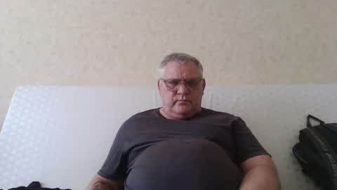 Snapshot of thierrysymp chatting on July 14, 10:32 am Thierrysymp online show from July 14, 10:32 am