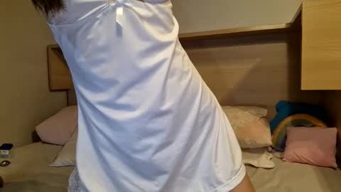 thifa2x online show from December 21, 9:44 pm