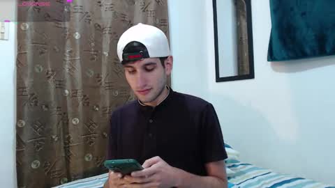 Thiiago online show from November 2, 7:05 pm