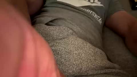 thikkcock95 online show from May 10, 3:23 am