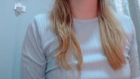 sara online show from November 11, 2:44 am