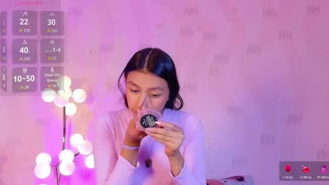 Eva  online show from March 28, 12:49 pm