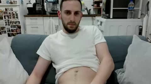 Snapshot of thinboy2 chatting on February 15, 4:58 pm Thinboy2 online show from February 15, 4:58 pm