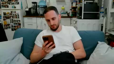 Snapshot of thinboy2 chatting on May 23, 3:16 pm Thinboy2 online show from May 23, 3:16 pm