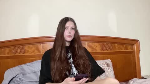 alex online show from November 16, 1:39 pm