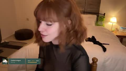 Snapshot of thirstypickle chatting on April 2, 9:01 pm Sarra Rhies online show from April 2, 9:01 pm