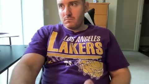 Snapshot of thisbigjewishdick chatting on February 7, 7:49 pm This Big Jewish Dick online show from February 7, 7:49 pm