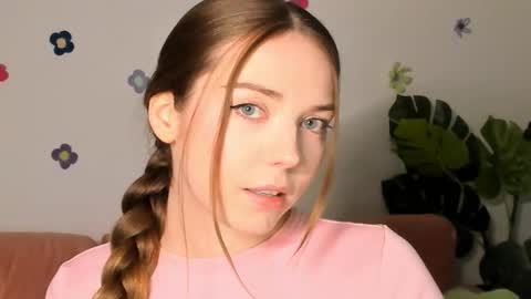 Amelia  shows on mondays fridays and sundays  if anything changes im giving updates on my fansly  online show from February 27, 2:17 pm