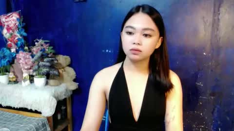 Snapshot of thisiskimmy chatting on February 27, 2:28 pm thisiskimmy online show from February 27, 2:28 pm