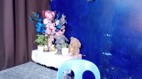 Snapshot of thisiskimmy chatting on March 22, 2:53 pm thisiskimmy online show from March 22, 2:53 pm