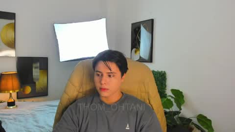 thom_ohtani online show from April 6, 12:30 am
