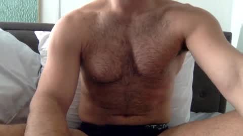 Snapshot of thomahawk215 chatting on March 28, 3:28 am thomahawk215 online show from March 28, 3:28 am