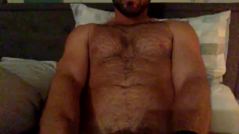 Snapshot of thomahawk215 chatting on April 5, 9:06 am thomahawk215 online show from April 5, 9:06 am