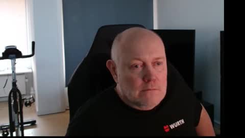 thomas315627 online show from March 2, 4:47 pm