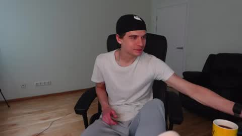 THOMAS BRONS online show from June 18, 12:31 pm