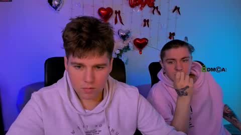 Snapshot of thomas_crow chatting on March 2, 9:49 am thomas_crow online show from March 2, 9:49 am