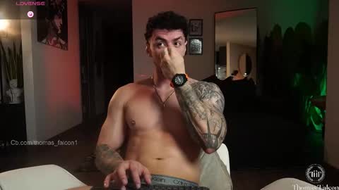 Thomas Falcon online show from March 23, 12:14 am