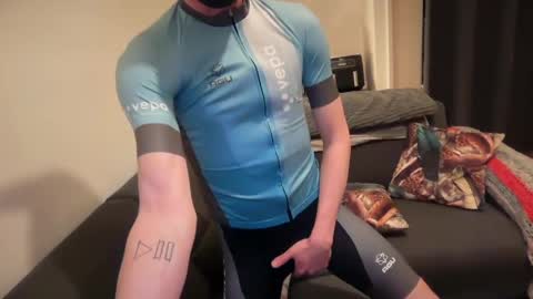 Thomas online show from April 24, 10:01 pm