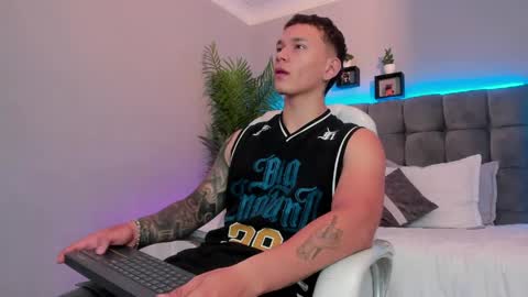 Thomas online show from May 11, 2:34 pm