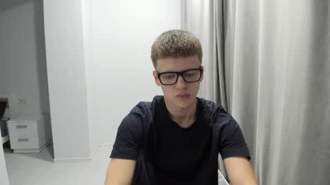 Tomas online show from December 20, 3:21 pm