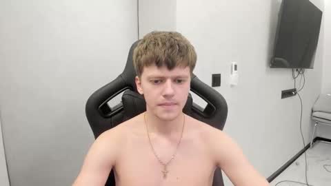 Tomas online show from February 11, 2:33 pm