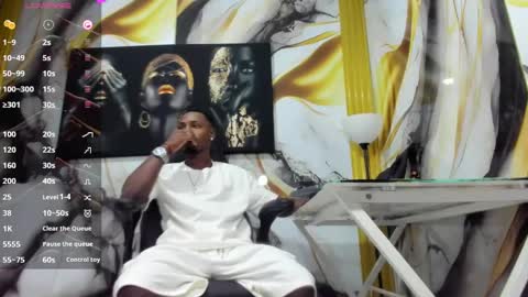 Snapshot of thomas_shelbys chatting on March 2, 3:24 am Thomas online show from March 2, 3:24 am