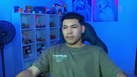 Snapshot of thomascollins__ chatting on January 5, 7:07 am Thomas online show from January 5, 7:07 am