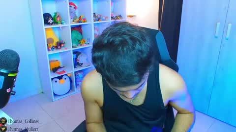 Snapshot of thomascollins__ chatting on March 6, 8:41 am Thomas online show from March 6, 8:41 am