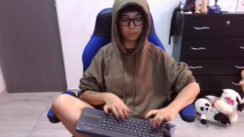 VALERIA online show from December 19, 7:10 pm