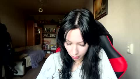 Marry online show from May 11, 2:45 pm