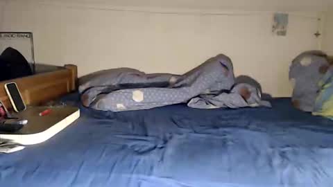 Snapshot of thomasleiber chatting on December 20, 12:12 pm Thomas online show from December 20, 12:12 pm