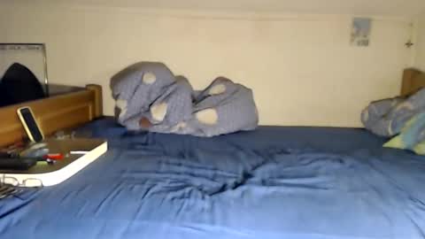 Snapshot of thomasleiber chatting on December 23, 9:18 am Thomas online show from December 23, 9:18 am