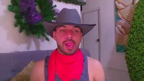 Snapshot of thomassmith2023 chatting on March 9, 9:14 pm thomas  smith online show from March 9, 9:14 pm