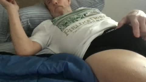Snapshot of thomhor chatting on October 5, 9:56 pm thomhor online show from October 5, 9:56 pm