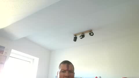 thomsen1478 online show from March 22, 7:01 am