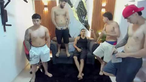 thomson_hot01 online show from April 30, 5:36 am